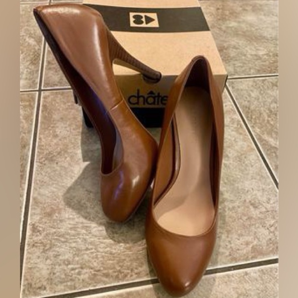 Cognac Leather Pumps - NIB original Le Chateau prior to store change